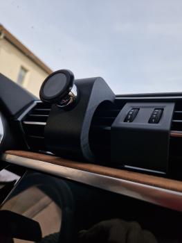 RS-Mount, fahrzeugspezifischer Handyhalter passend für Audi Q3 F3 Baujahr 2018-2023, Made in Germany